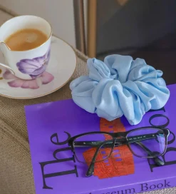 Scrunchies*By Stær Scrunchie - Isabella - 18 cm - Lyseblå