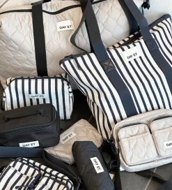 Toilettasker|Pleje- Og Toiletartikler*DAY ET Toilettaske - Gweneth RE-Q Dash Washbag S - Chateau Gray