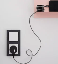 Adaptere Og Opladere*Design Letters Adapter - F - Sort