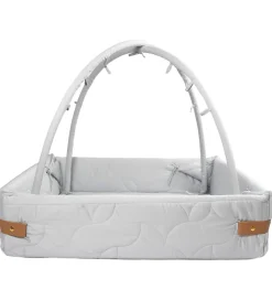 Babylegetøj|Aktivitetsstativer*Filibabba Aktivitetsnest - Soft Quilt - Pearl Blue