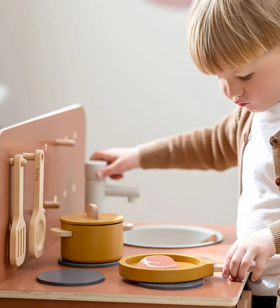 Flexa Play Køkkensæt - Gryde og Pande - Mustard/Naturalwood