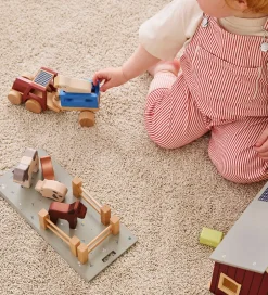 Kids Concept Kids Ceoncept Tractor Aiden - Træ - Kid's HUB