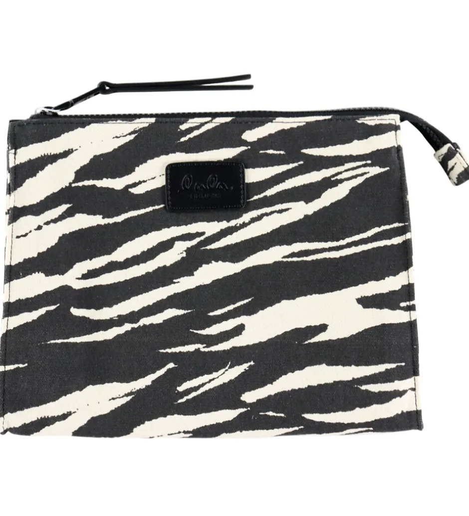 Lala Berlin Toilettaske - Pili - Black Tiger