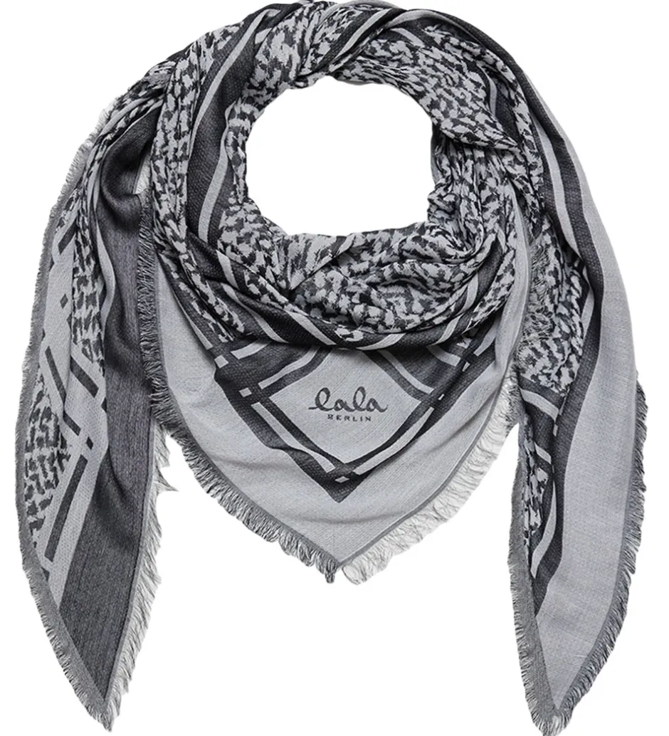 Tørklæder*Lala Berlin Tørklæde - Triangle Tilda - Swoosh Black/White