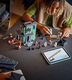 Lego®|Konstruktionslegetøj*LEGO® Creator - Hjemsøgt Palæ 31167 - 3-i-1 - 736 Dele