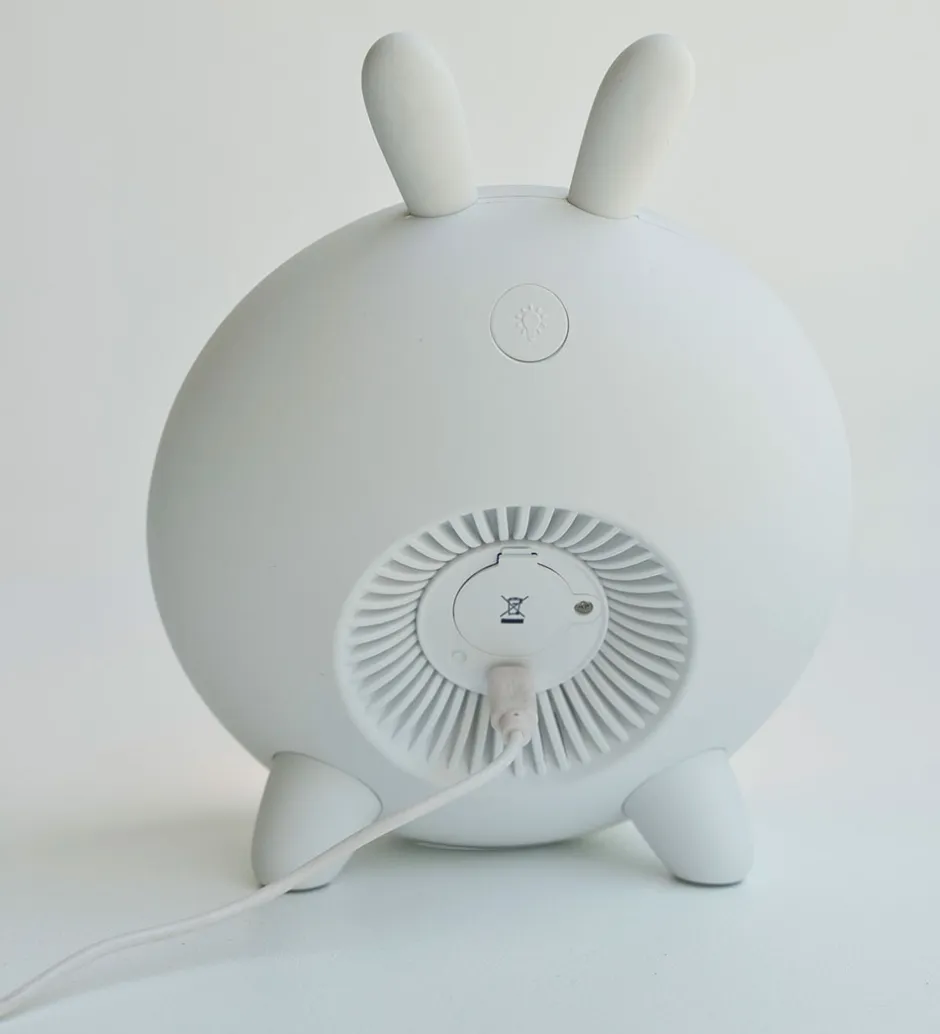 Natlamper|Lamper*Rabbit & Friends Vækkeur m. Lys - Wake Up - 20x15x6 cm - Hvid