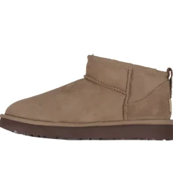 Bamsestøvler*UGG Bamsestøvler - Classic Ultra Mini - Rocky Oak