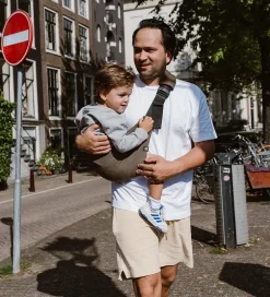 Wildride Bæresele - The Toddler Swing - Coffee Brown